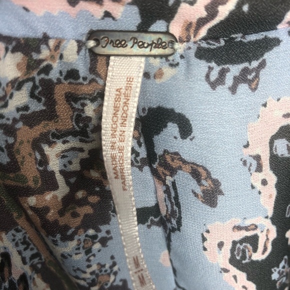 Free People Darcy Flowy Top - Picture 9 of 9